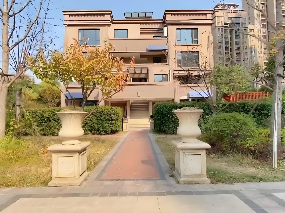 武汉卧龙墨水湖边别墅